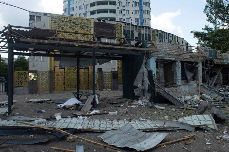 Bombardement meurtrier à Kharkiv, retour partiel du gaz russe