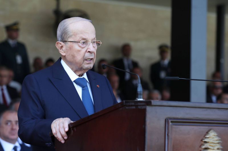 L'absence de cabinet aggrave les difficultés du Liban, lance Aoun