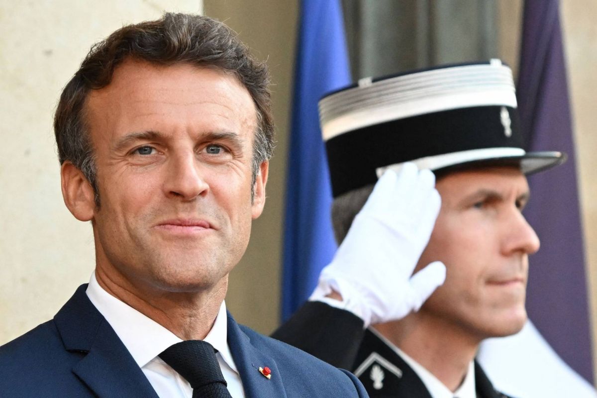 Macron 