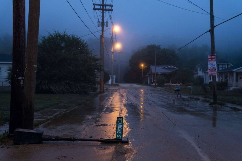 Le bilan des inondations dans le Kentucky passe à 25 morts