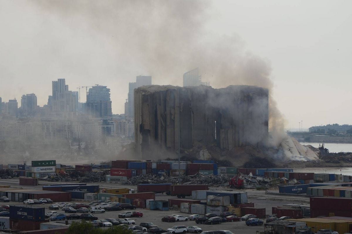Pas de concentration significative de polluants dans l'air après l'effondrement de silos, selon le ministre de l'Environnement