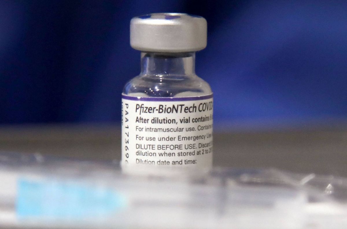 L'EMA pourrait approuver à l'automne un vaccin Pfizer ciblant des sous-variants d'Omicron