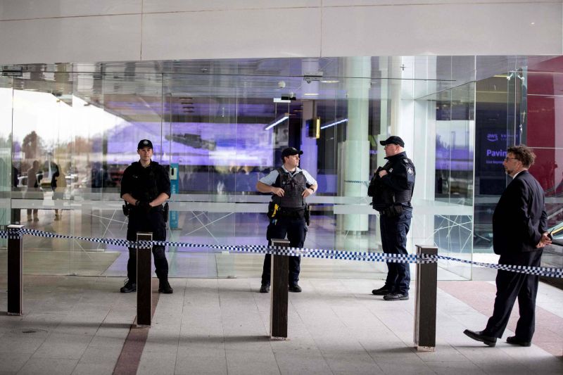 Un homme arrêté après des coups de feu à l'aéroport de Canberra