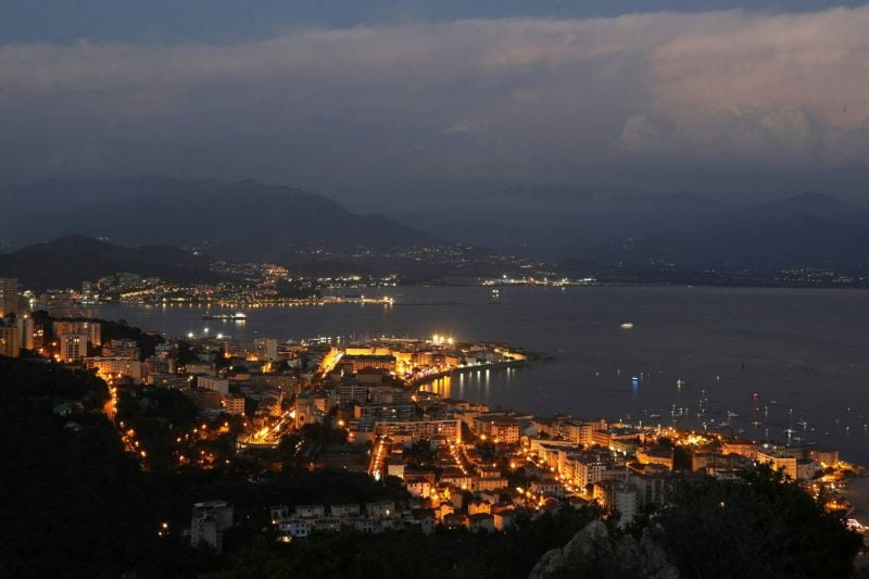 Cinq morts après des orages en Corse