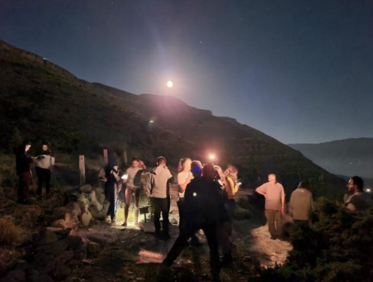 Promenade au clair de lune dans la réserve d’Ehden