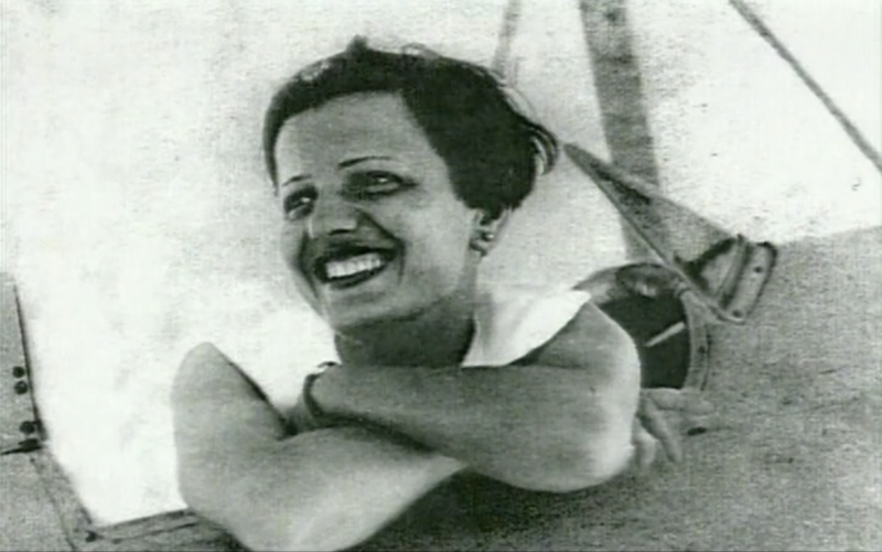 Lotfia el-Nadi, pionnière égyptienne de l’aviation