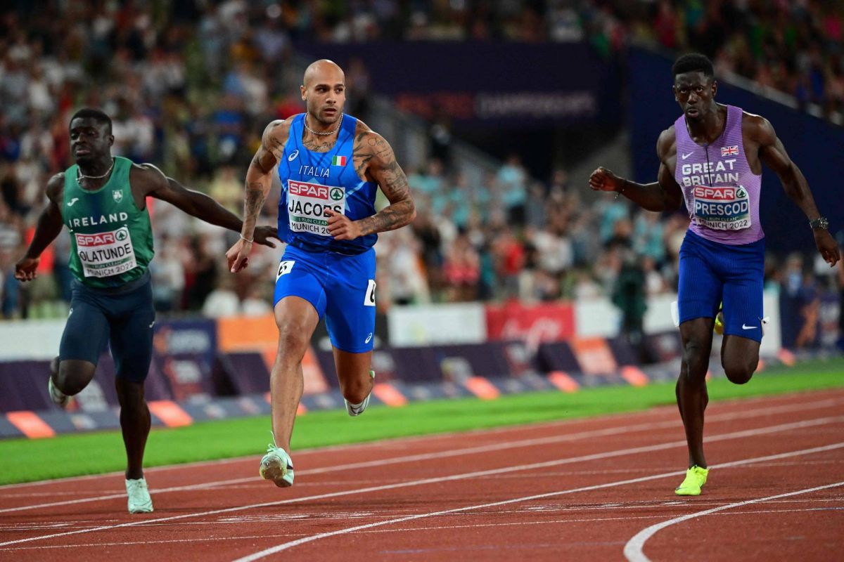 Champion d’Europe du 100 mètres, Jacobs renaît dans la furie de Munich