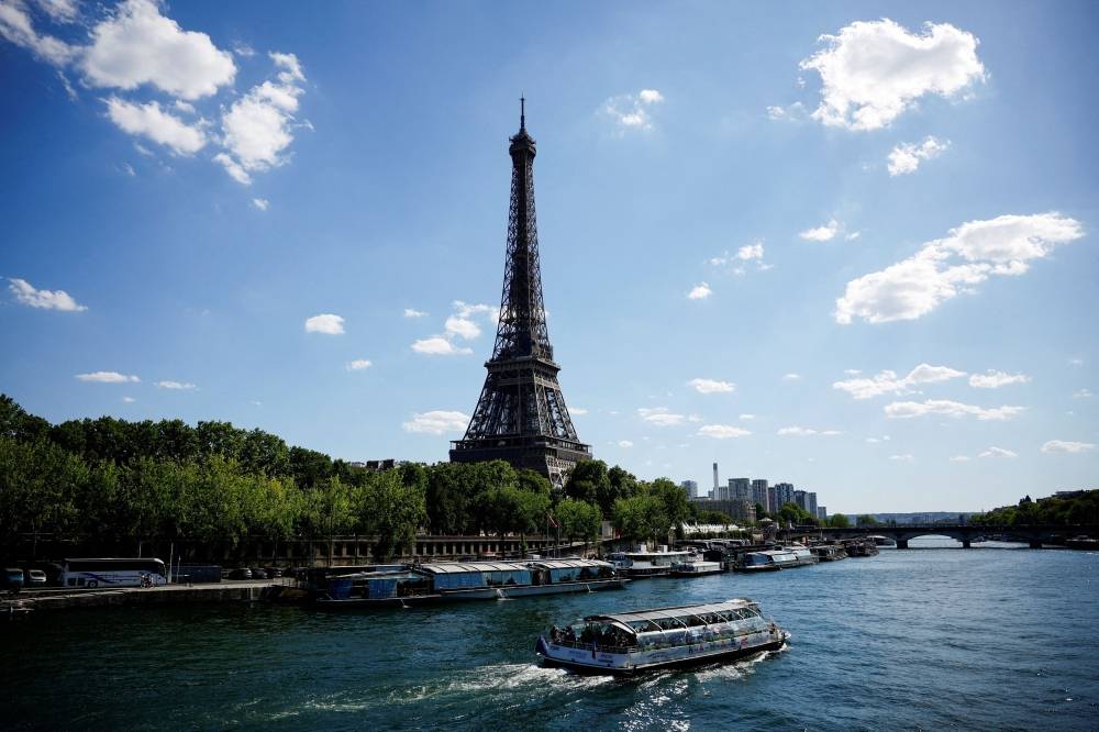 Les lieux touristiques en France dépendant du ministère des Armées restent ouverts aux Russes