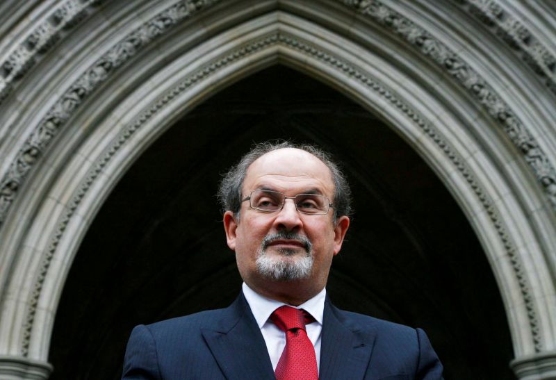 Salman Rushdie, symbole malgré lui de la liberté d'expression