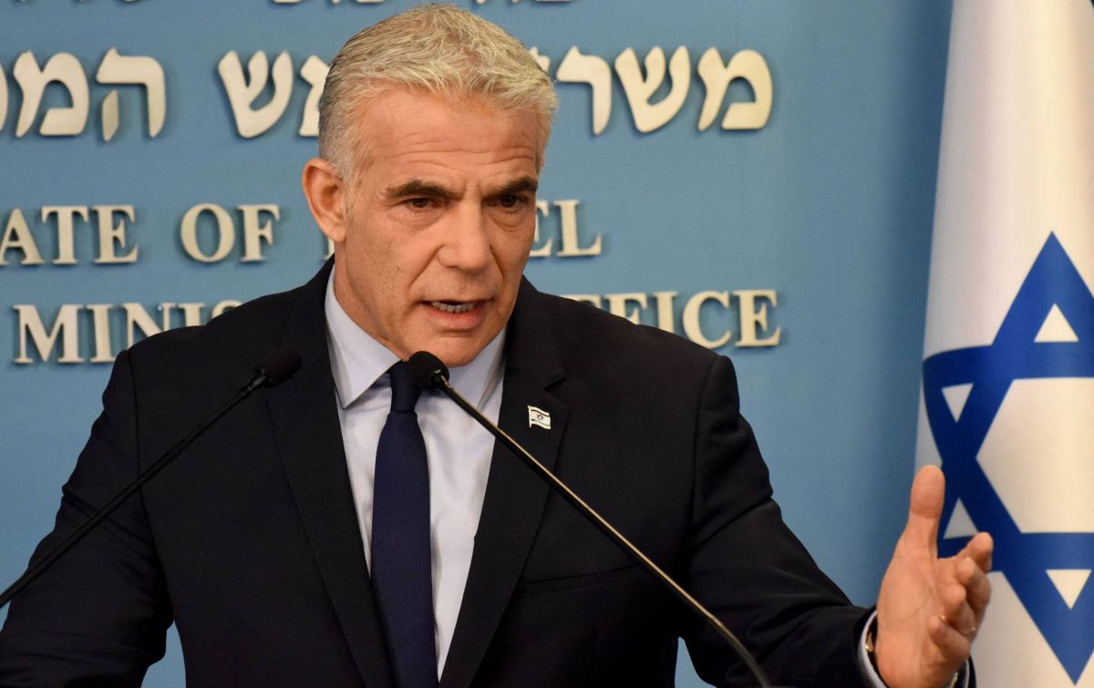 Lapid : Un accord sur le nucléaire permettra à l'Iran de renforcer le Hezbollah et de déstabiliser le Moyen-Orient