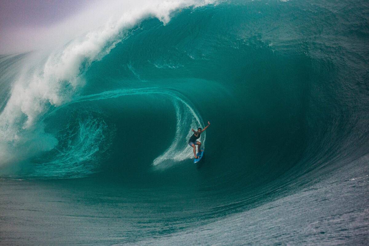 Teahupo’o, ou la vague à lames...