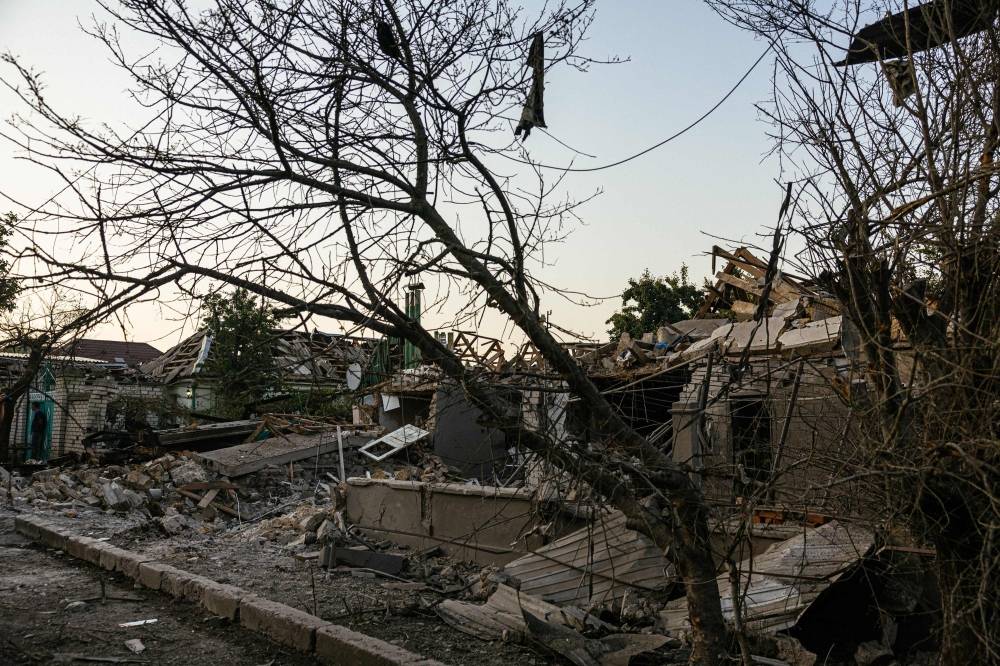 Contre-offensive ukrainienne dans le sud, une mission de l'AIEA pour Zaporijjia