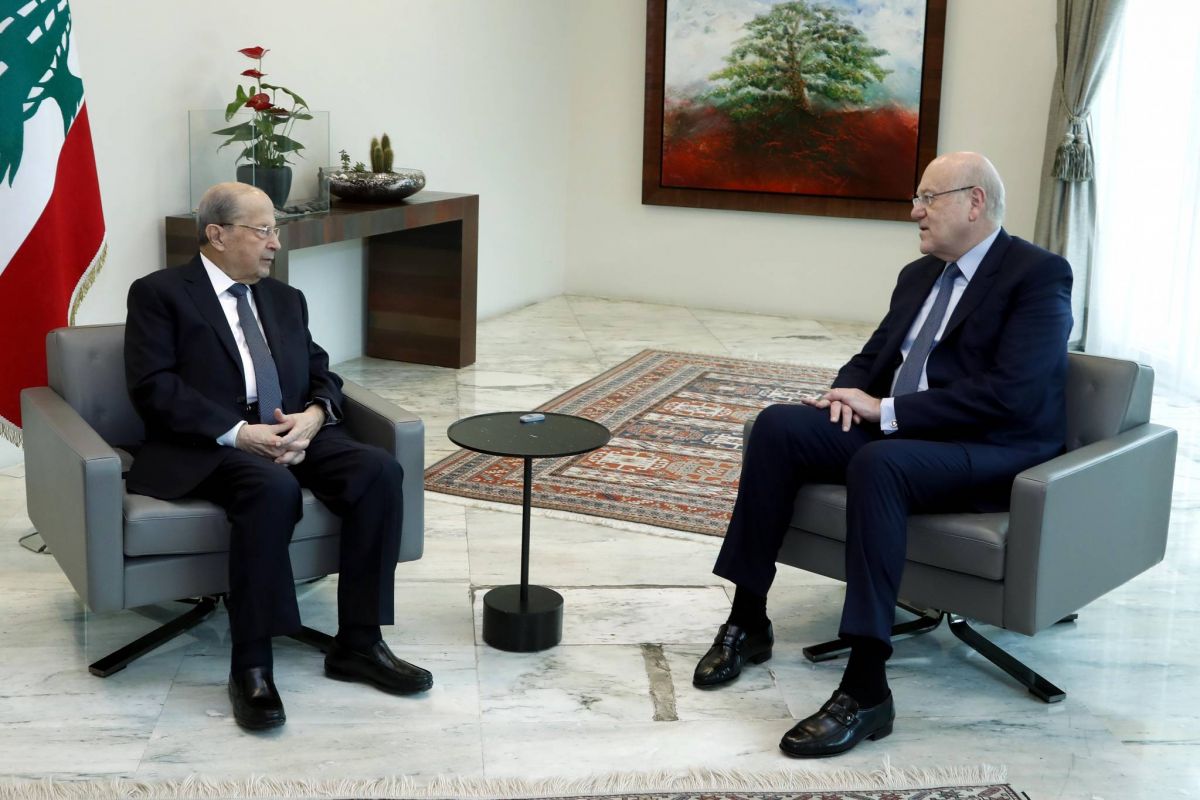 Mikati quitte Baabda dans le silence, après une réunion avec Aoun