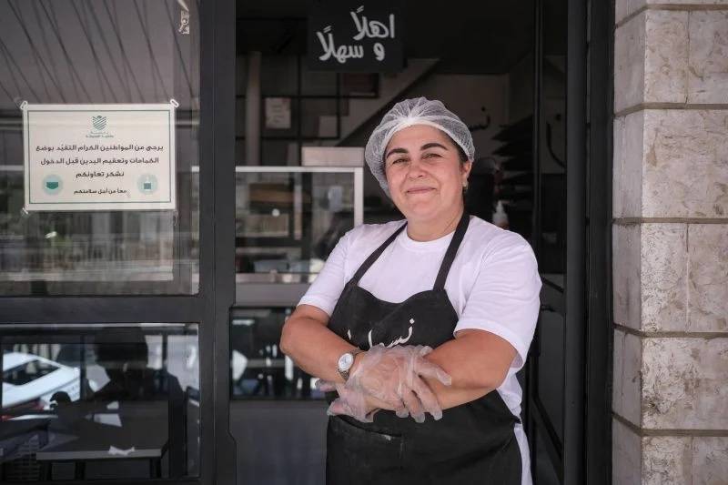 From the bank to the ‘furn,’ the unlikely adventure of Jinane Hayek