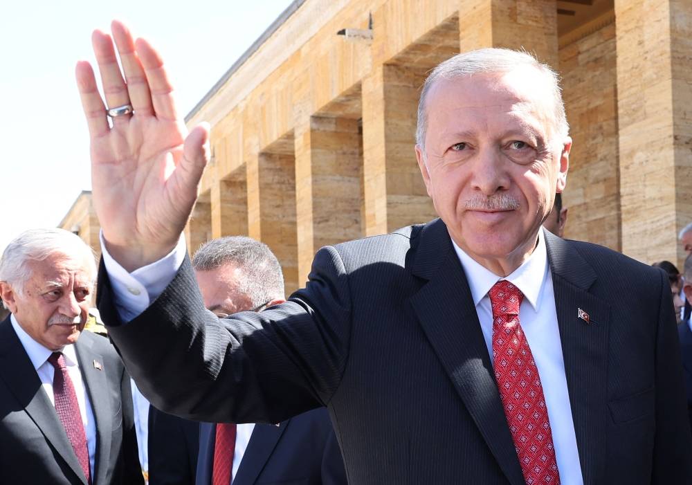 La Grèce en paiera le prix si elle continue de violer l'espace aérien en mer Égée, prévient Erdogan