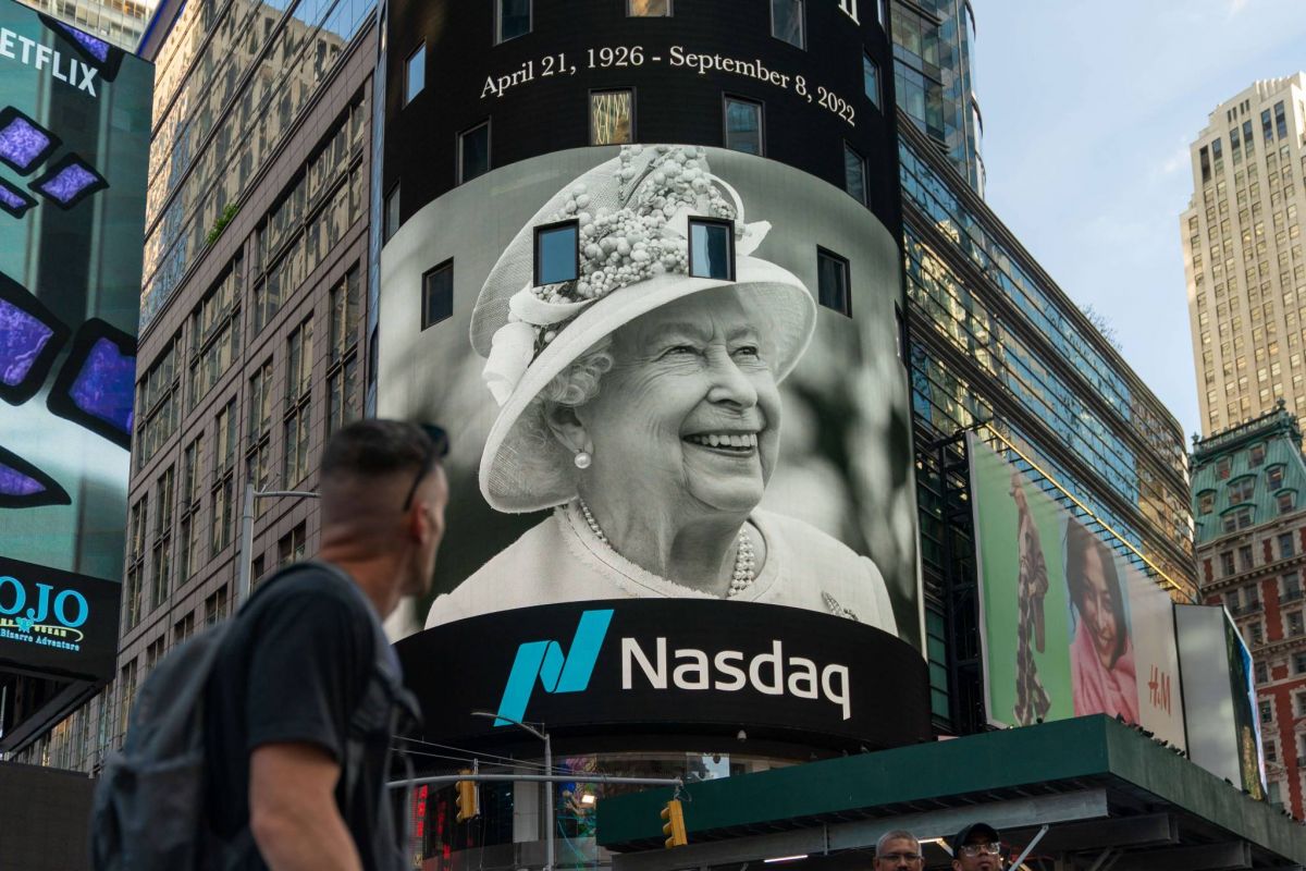 Le monde unanime dans ses hommages à la reine Elizabeth II