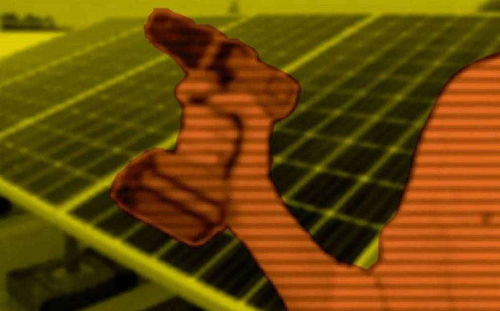 Elie, a solar panel installer, continues to live as he did before the crisis Elie, a solar panel installer, continues to live as he did before the crisis