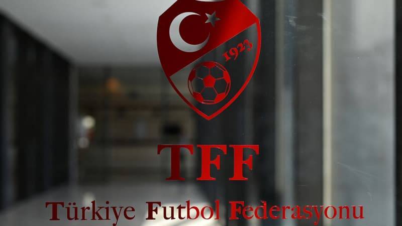 Coups de feu contre le siège de la Fédération turque de football