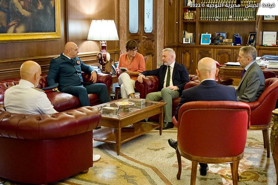 L'Italie s'engage à aider l'armée libanaise lors d'une visite du général Joseph Aoun