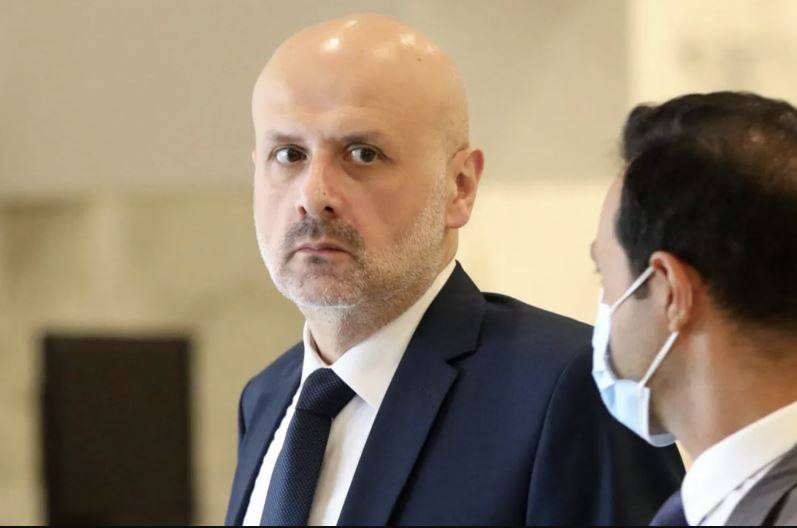 Hold-ups en série dans des banques à travers le Liban : Maoulaoui promet des mesures Hold-ups en série dans des banques à travers le Liban : Maoulaoui promet des mesures