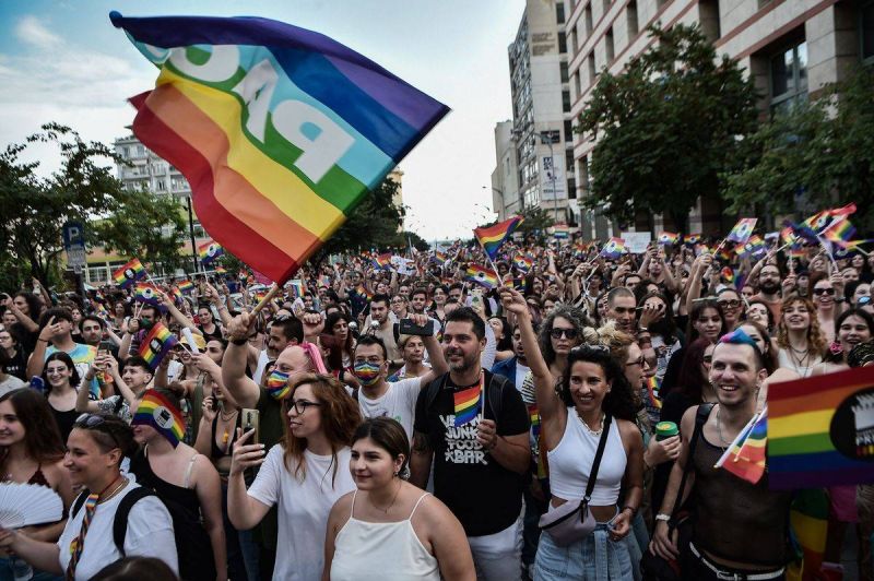 LGBTI, Roms et migrants toujours discriminés en Grèce, selon le Conseil de l'Europe