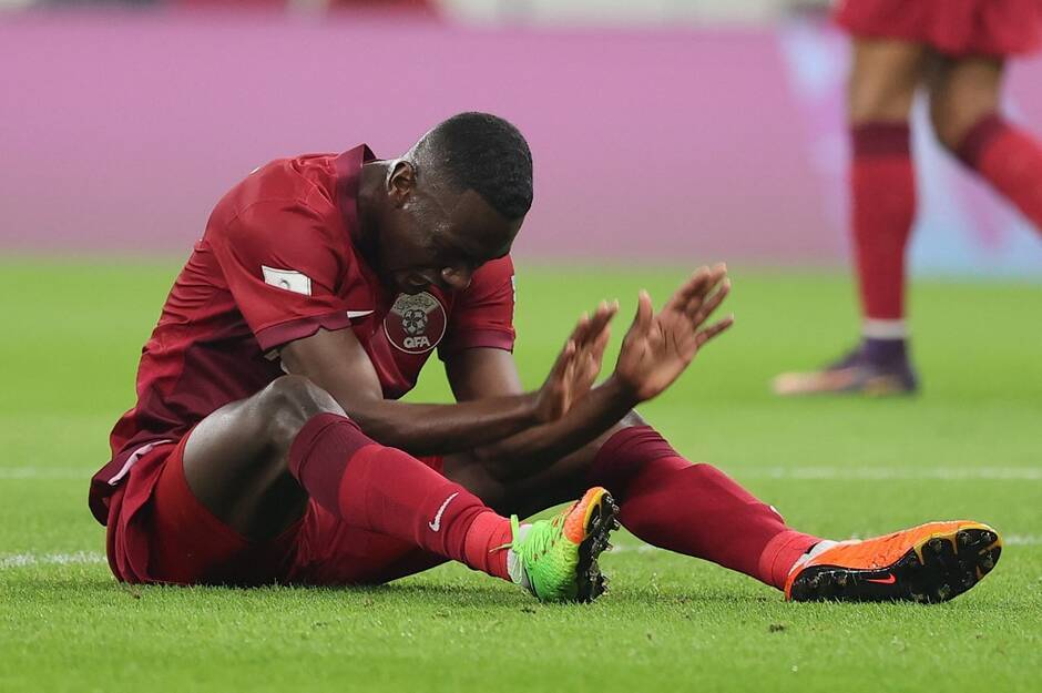 Après quatre mois sous cloche, l’équipe du Qatar au révélateur