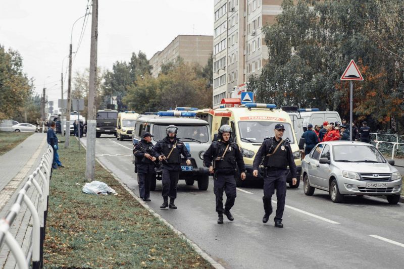 Au moins 13 morts dans une fusillade dans une école en Russie