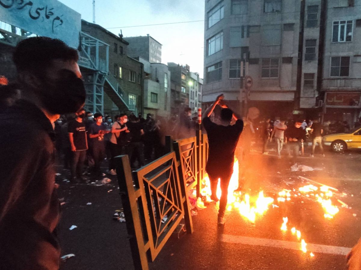 Death toll from Iran unrest climbs to 17 as internet restricted Death toll from Iran unrest climbs to 17 as internet restricted