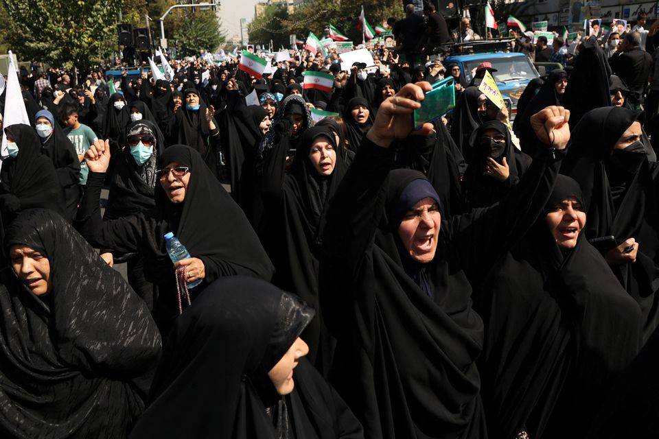 Iran says US attempting to use unrest to weaken country Iran says US attempting to use unrest to weaken country