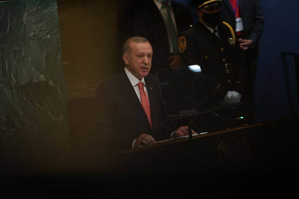Erdogan says he discussed with Putin flights from Russia to northern Cyprus