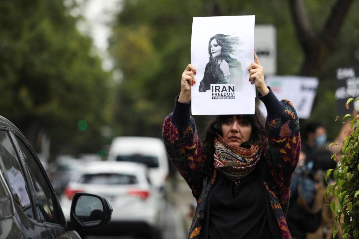 Iran police say will oppose protests over Mahsa Amini’s death with ‘all their might’