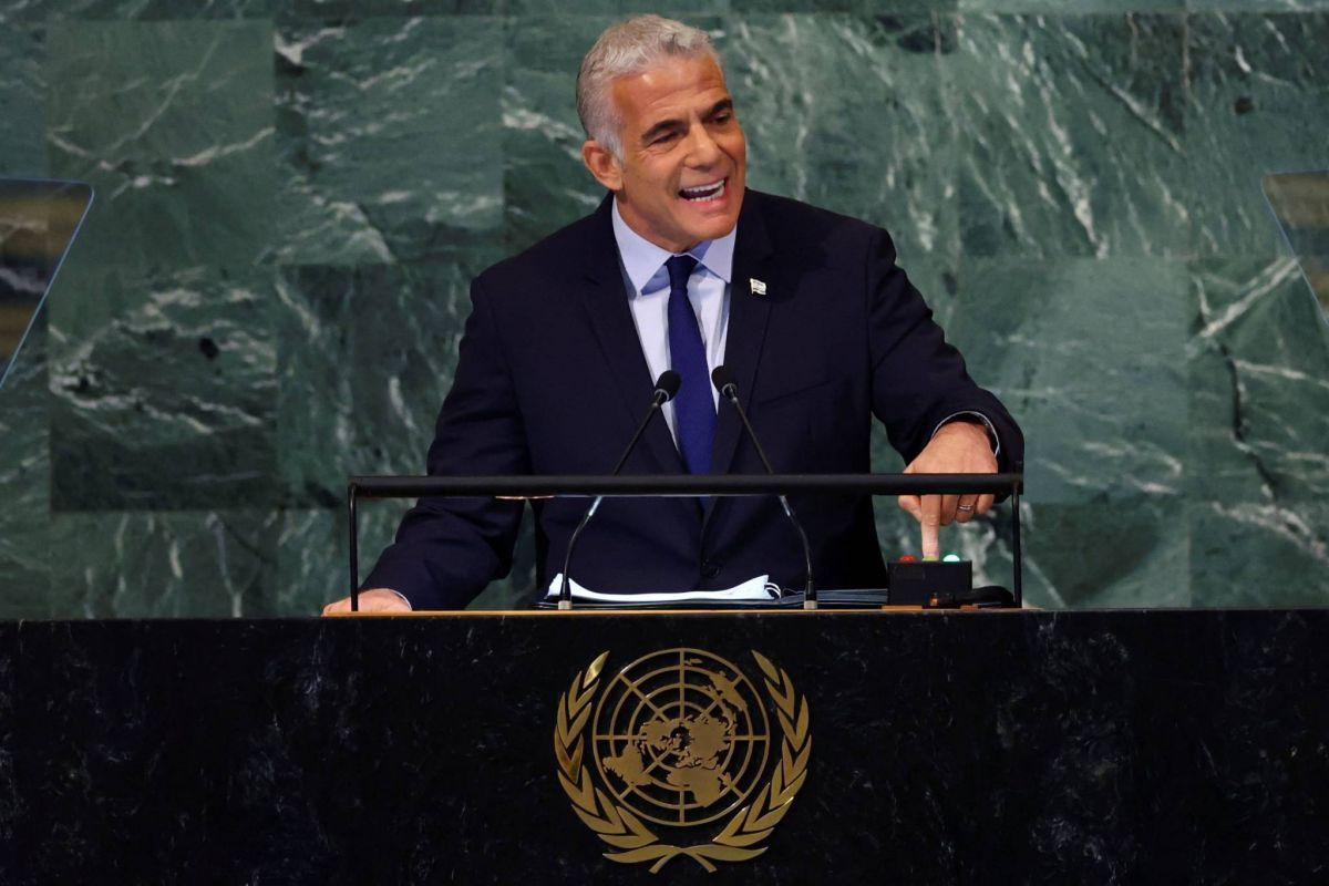 Lapid appelle à user 