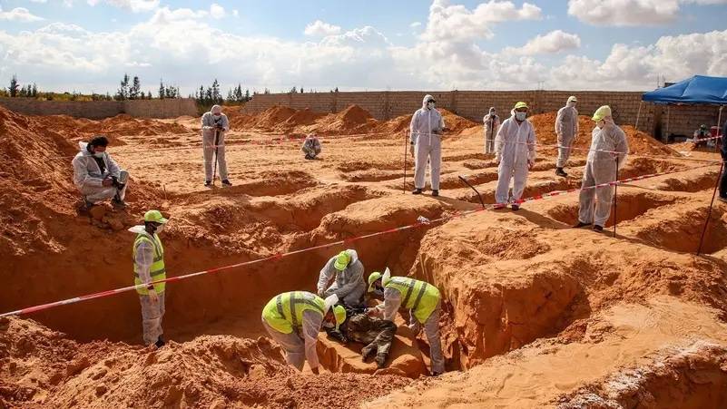 More than 40 bodies found in Libya mass grave: Authorities More than 40 bodies found in Libya mass grave: Authorities