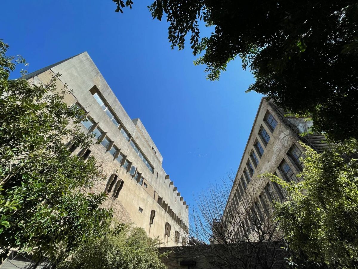 « Beyrouth, une ville à l’œuvre » aux usines Abroyan, ou comment repenser la ville caméléon
