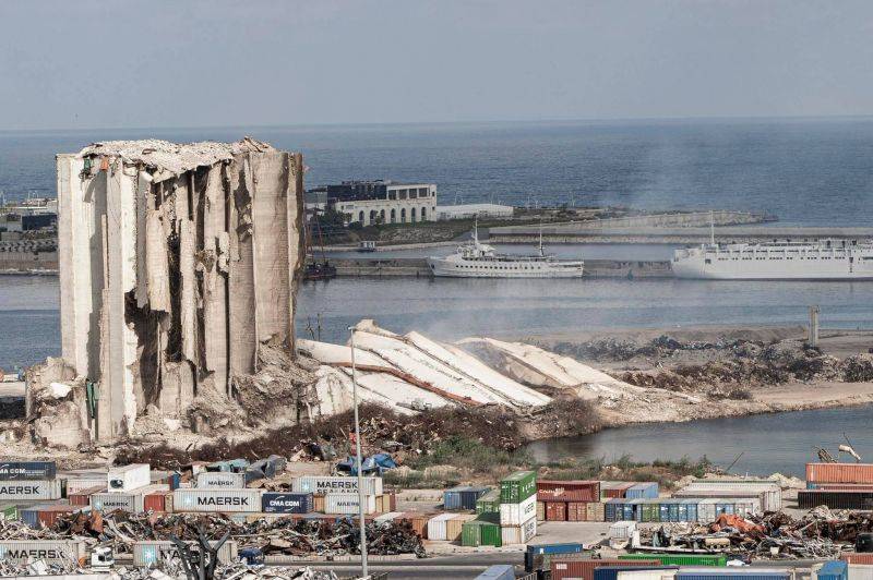 Reprise des opérations de refroidissement des silos du port de Beyrouth