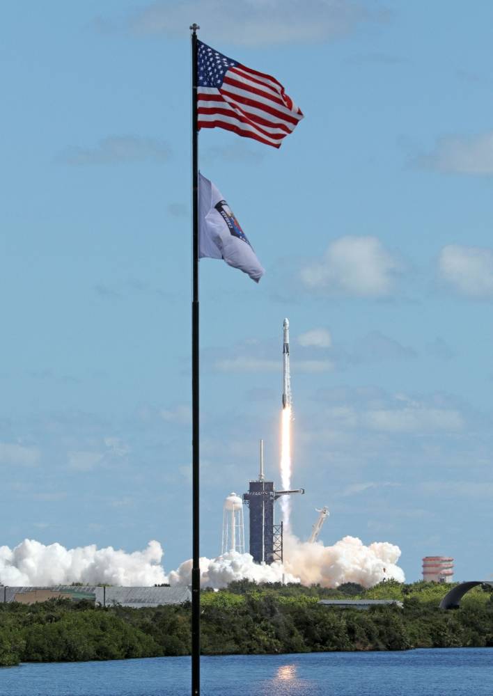 Une fusée de SpaceX emmène pour la première fois une Russe vers la Station spatiale internationale