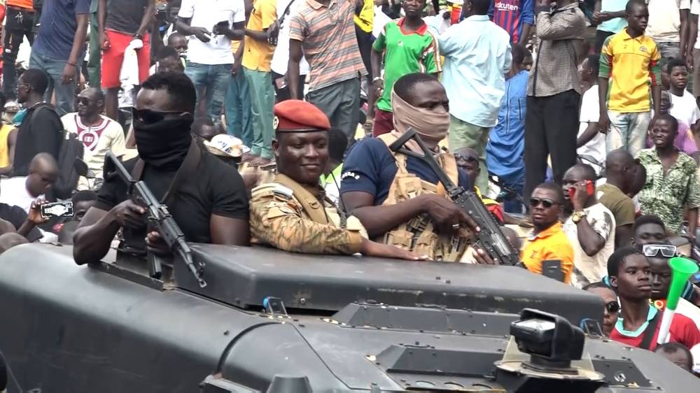 Le capitaine Ibrahim Traoré officiellement désigné président du Burkina Faso Le capitaine Ibrahim Traoré officiellement désigné président du Burkina Faso