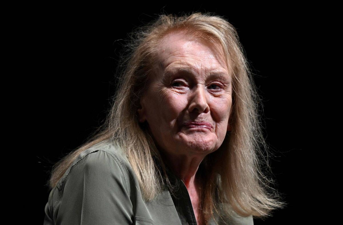 Le Nobel de littérature à la Française Annie Ernaux Le Nobel de littérature à la Française Annie Ernaux