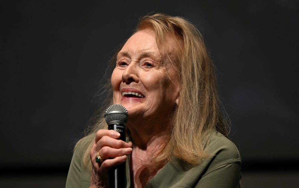 Le Nobel de littérature à la Française Annie Ernaux Le Nobel de littérature à la Française Annie Ernaux