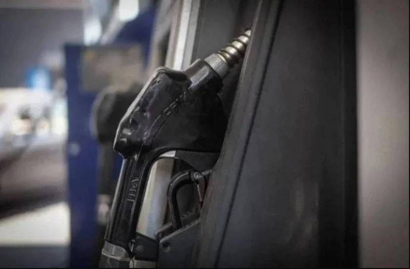 Les prix de l'essence en légère hausse, celui du kilolitre de mazout à la baisse