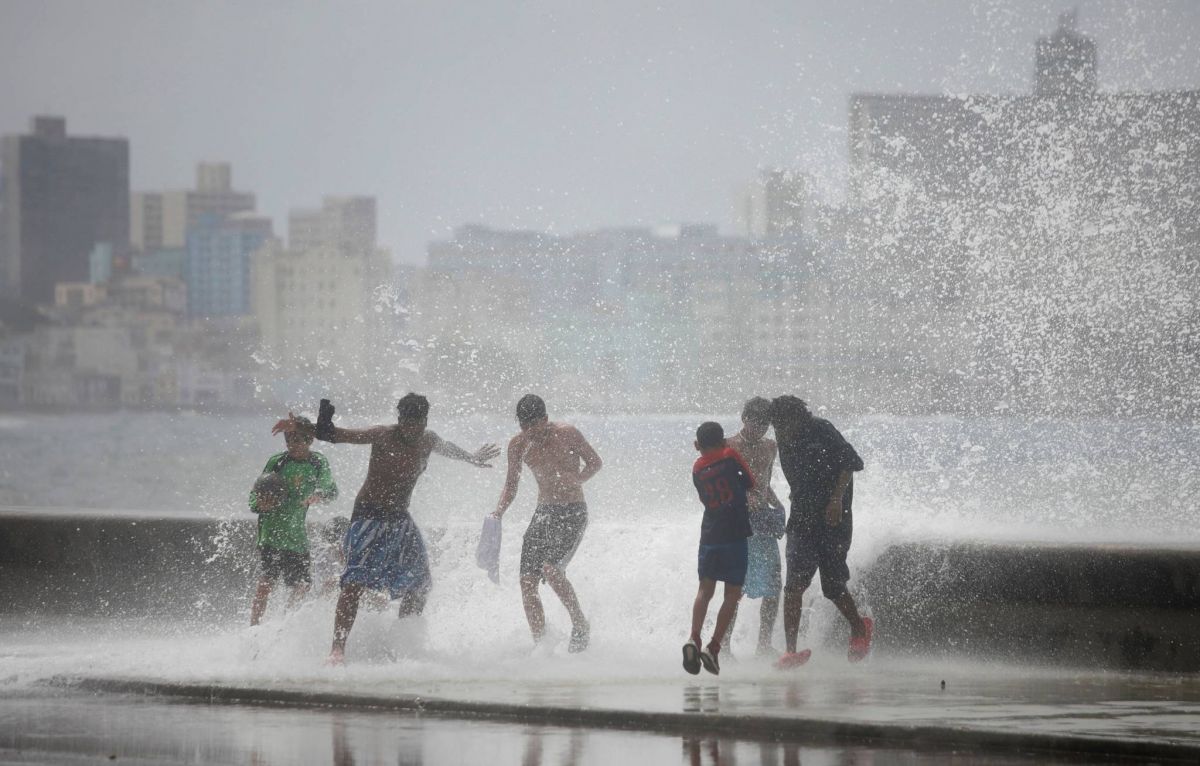L'ouragan Ian se dirige vers le sud-est des Etats-Unis après avoir dévasté la Floride