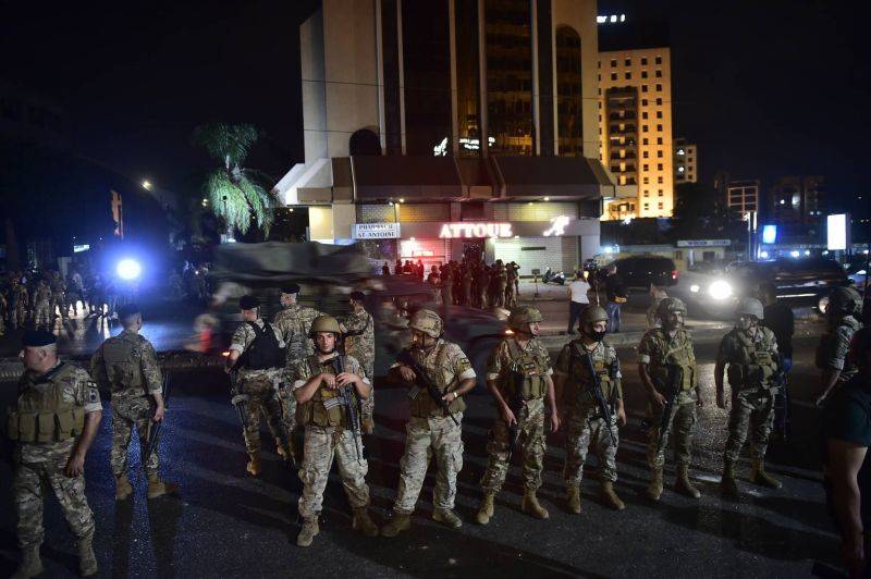 Scuffles, gunfire break out during Lebanese Forces funeral procession in front of FPM headquarters near Beirut