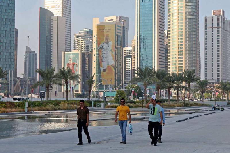 Lebanese youth react to government platform to fight unemployment by providing jobs in Qatar
