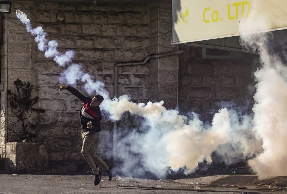 Deux Palestiniens grièvement blessés dans des heurts en Cisjordanie occupée