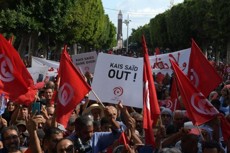 Des milliers de manifestants à Tunis contre le président Saied et la crise économique