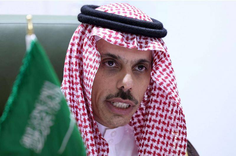 Saudi foreign minister says efforts to extend the truce in Yemen still stand
