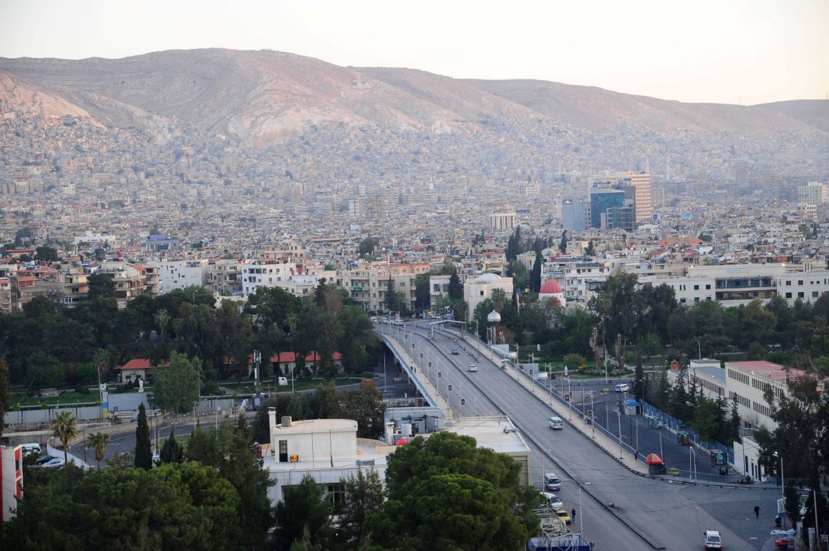 Deadly bus attack kills 18 Syrian soldiers in Damascus countryside: Sham FM