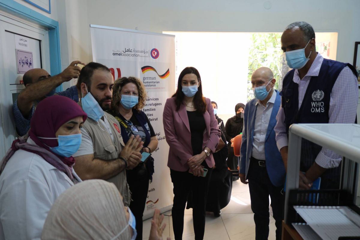 Le représentant de l’OMS au Liban dans les centres Amel pour renforcer la coopération