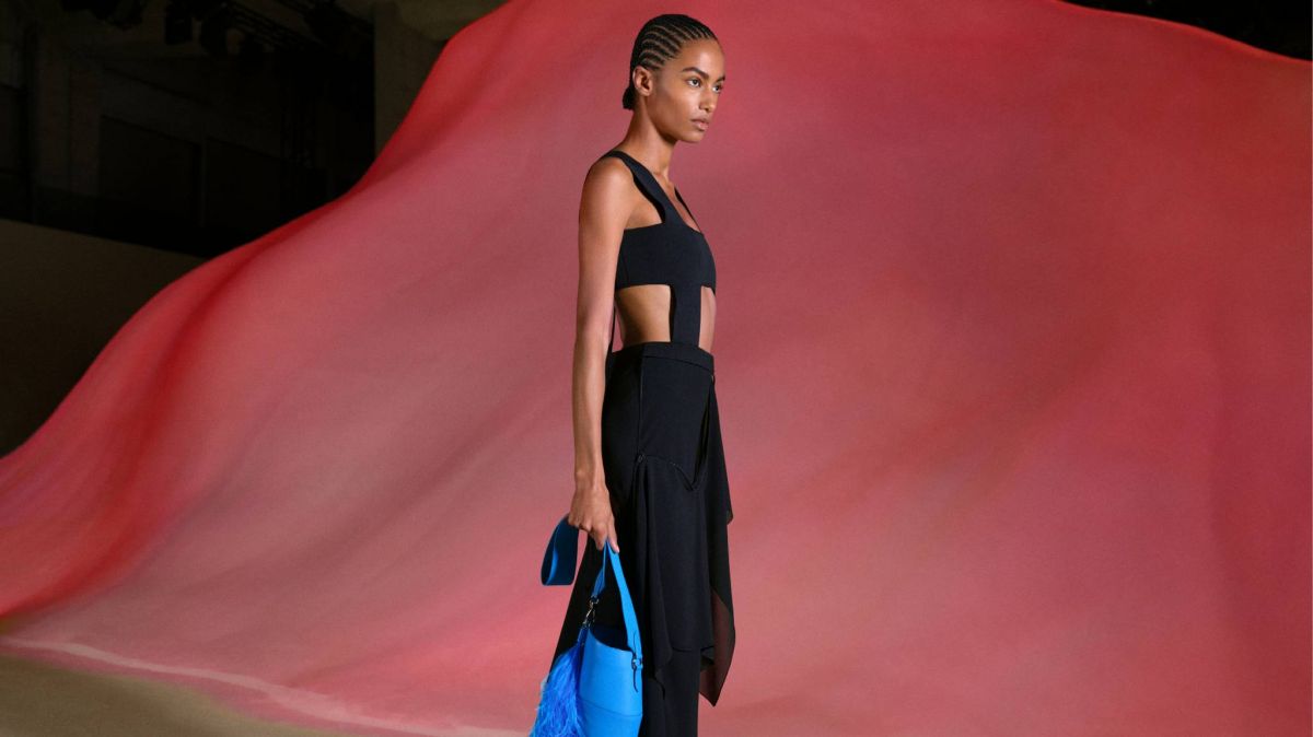 Pour le printemps-été 2023, Hermès redessine la liberté