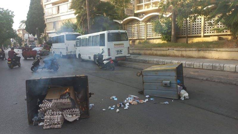 Des routes coupées à Saïda pour protester contre les pénuries d'eau